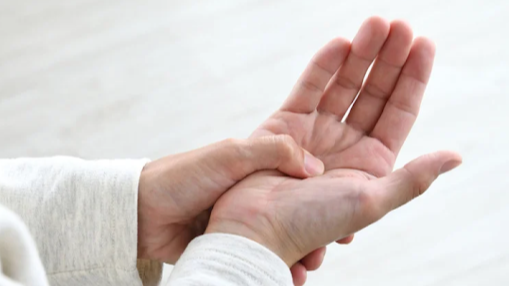 Picture for: Acupressure to Assist Weight Loss