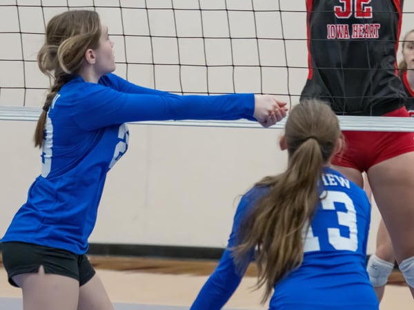 Course Mini Falcon Volleyball, Gr 3-4 image 1