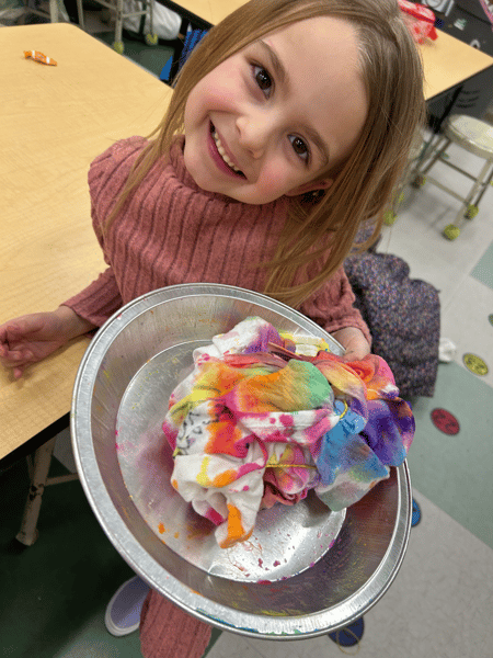 Picture for: Mini Picassos Color Lab: The Science of Art