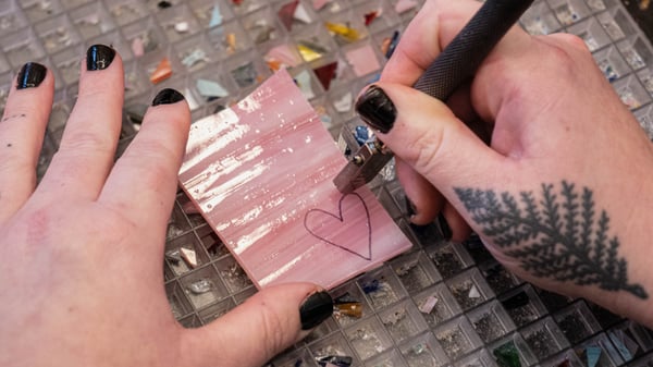 Course Stained Glass Sun Catcher Workshop image 1