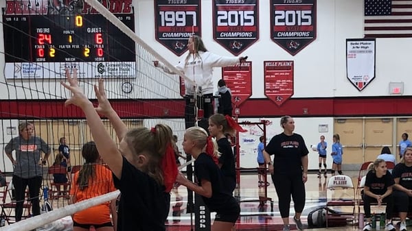 Picture for: VOLLEYBALL CAMP GRADES 9 - 12