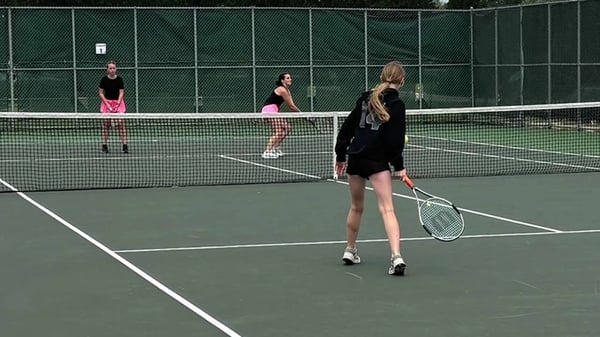Course Tennis Lessons image 2