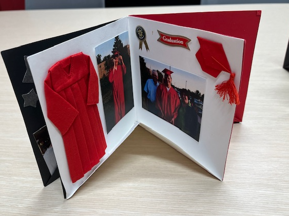 Picture for: Centerpieces that pop! Craft 3D Photo Decor for Any Celebration