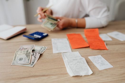 Picture for: Managing Money: A Caregiver's Guide to Finances