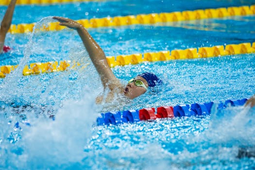 Image for Swimming Level 4