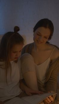 Picture for: Español en Casa: Practical Spanish for Immersion Parents