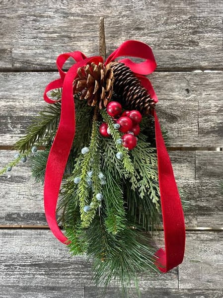 Picture for: Festive Pine Swag