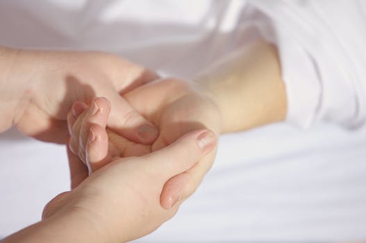Picture for: Acupressure to Relieve Stress, Anxiety & Insomnia