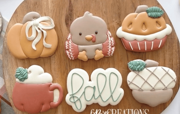 Course Cookie Decorating with Royal Icing image 4