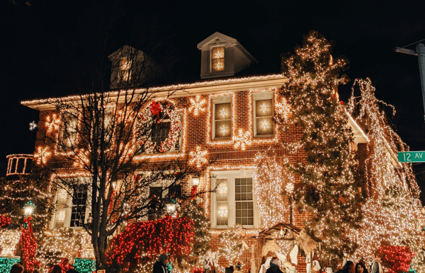 Picture for Holiday Lights Trolley Tour