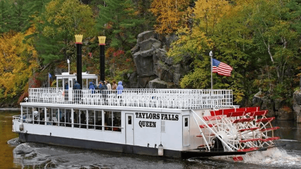 Picture for: Taylors Falls Scenic Boat Tour
