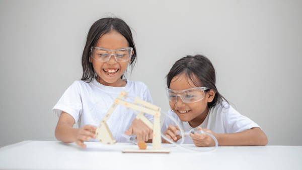 Picture for: Engineering Club: STEM Adventures - Deerwood Elementary (grades K-3)