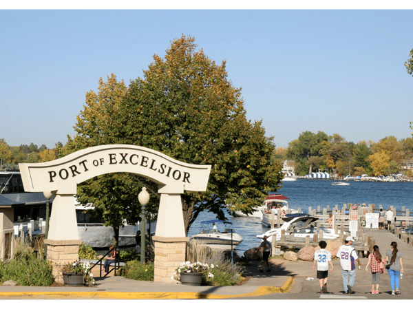 Picture for: Lake Minnetonka Cruise & Lunch at Maynards