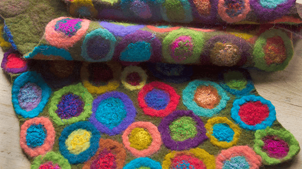 Picture for: Circles - Felted Table Runner