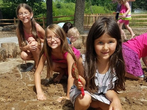 Picture for: K-2 Springbrook Nature Center Field Trip