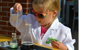 Picture for: 3-4 Curious Creators Camp: Messy Science + Cardboard Craze