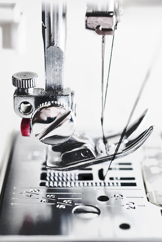 150119-presser-foot-sewing-machine.jpg