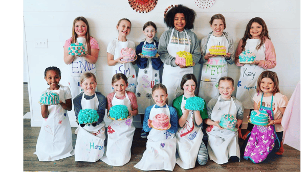 Picture for: Cake Decorating: Halloween Cake