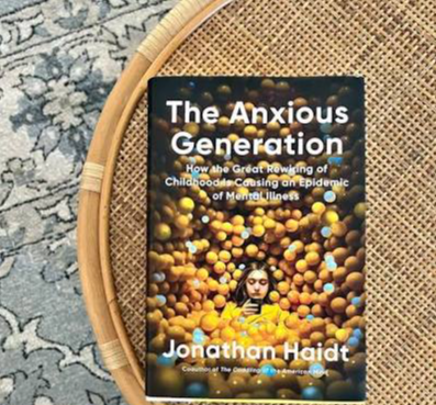Picture for: Parenting in the Digital Age: Reducing Childhood Anxiety