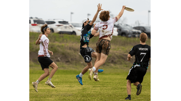 Course Ultimate Frisbee Workshop with Minnesota Wind Chill image 1