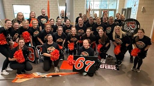 Competition Cheer Parent Team