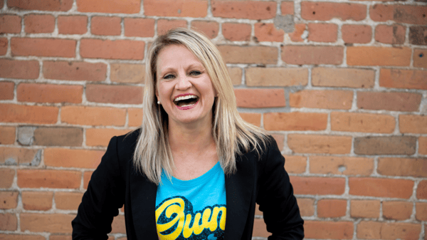Picture for: Dr. Cindra Kamphoff LIVE: The Confidence Habit