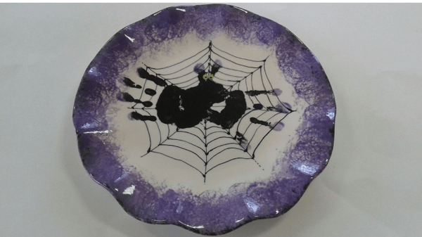 Course Artistic Me:  Silly Spider Plate (Grades K-5) image 1