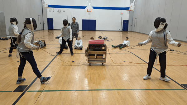 Course Middle School RYF: Rochester Youth Fencers (Gr. 6-8) image 1