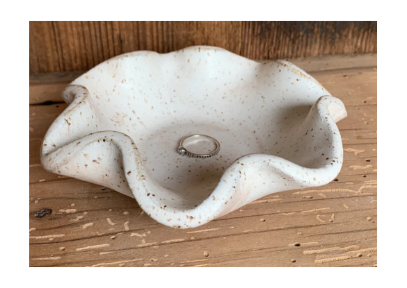 Picture for Wavy Trinket Tray