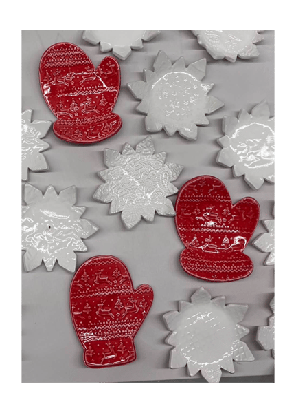Picture for Cozy Clay Mittens