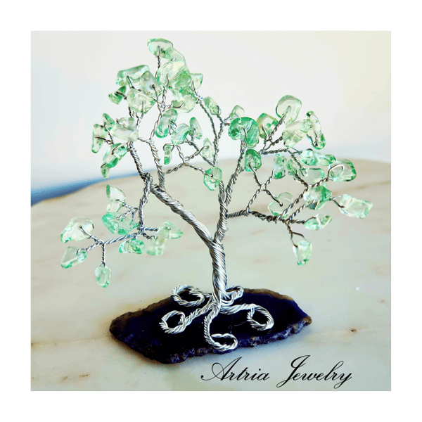 Picture for: Rooted in Stone: Agate Slice Beaded Wire Tree