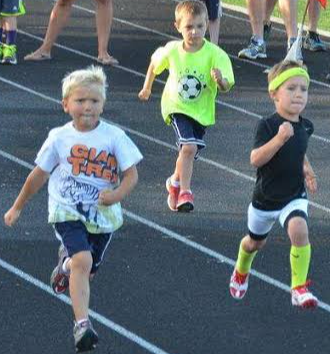 Course Skyhawks: Tots Sampler (Soccer, Basketball, Football, and Track & Field - Ages 2-4) image 5