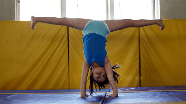 Course Gymnastics - Drop-in Beginners (4-14yr) image 1
