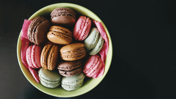 Picture for: Le Magnifique Macaron Cake