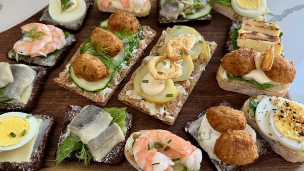 Picture for Smørrebrød Smörgåsbord - NEW! (Online)