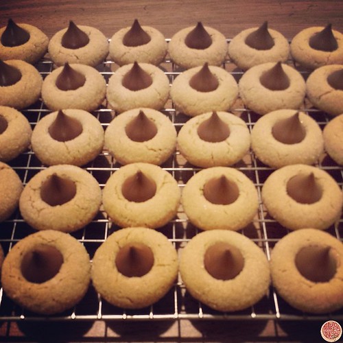 Picture for: Holiday Cookie and Candy Make & Take