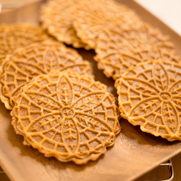 Course Four Famous Cookies - Krumkake, Pizzelle, Sandbakkelse and Rosettes! image 1
