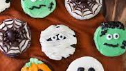 Course Creepy Cupcakes (Ages 4-7 w/Adult or Ages 8-15) image 1