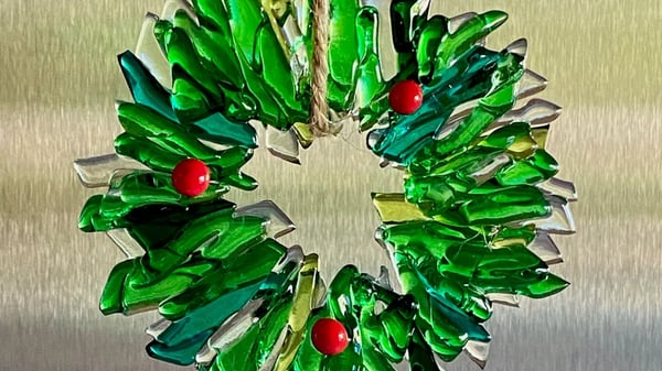 Picture for: Fused Glass Wreath  - NEW!
