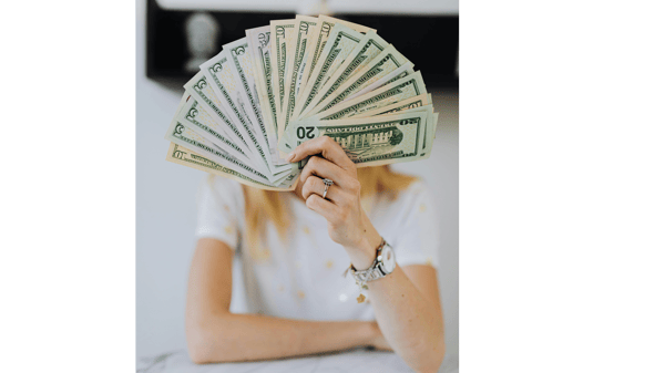 Picture for: Passive Income 101: Create Products That Sell While You Sleep (including 50 product ideas) - Online