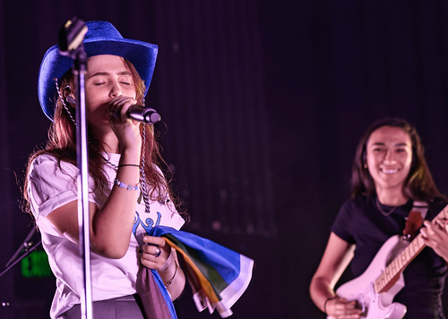 Picture for: Broadway Showtunes Gr 2-7