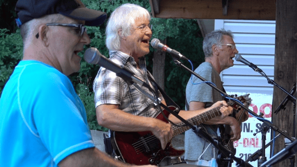 Course Music on the Lake - It's Golden image 1