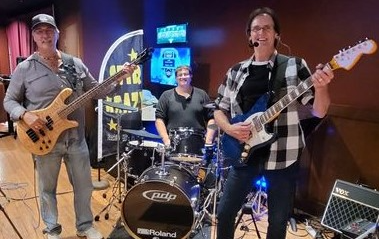 Course Music on the Lake - It's Golden image 3