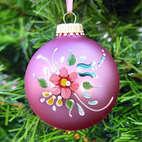Picture for: Nordic Brushstrokes: Rosemaled Ornament Creations