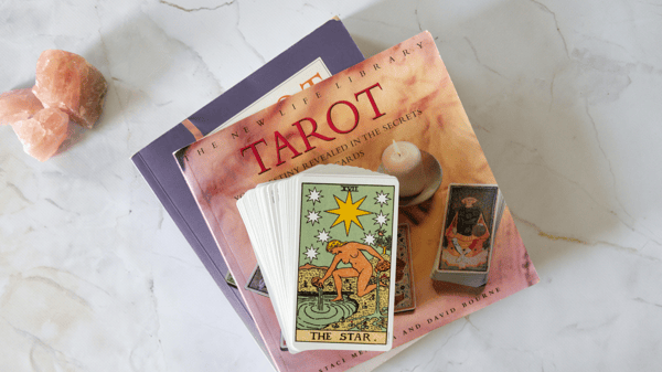 Course Tarot for Beginners: Unveiling the Secrets of the Deck image 2
