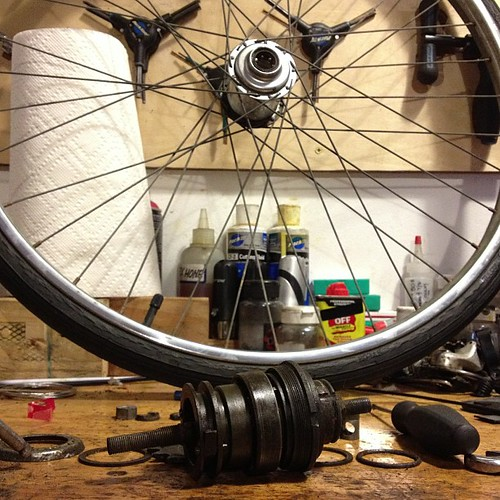 Getting to know this 1973 Sturmey-Archer AW in the biblical sense.