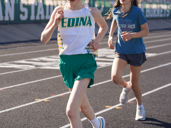 Course Hornet Sports Sampler: Cross Country Gr. K-5 image 1