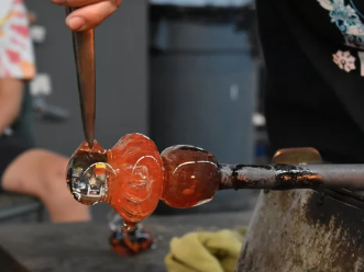 Picture for: Spring Break - Molten Magic! Foci Glass Exploration: Ages 9-13