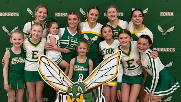 Picture for Elementary Cheer Gold Team: Gr. 1-5