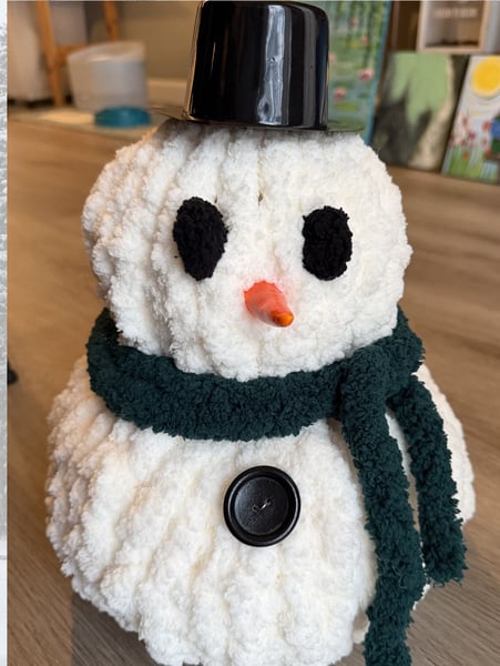 Course Hand Knit Chunky Pillow Snowman – Intergenerational image 1